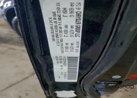 2023 Chrysler 300 Touring z USA, uszkodzony, nr VIN 2C3CA5CV8AH326290